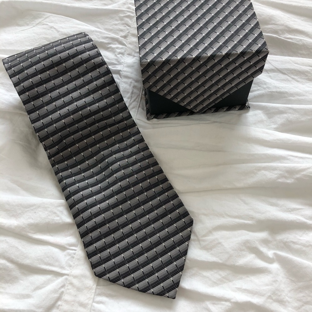 Valerio Garati 100% Silk Hand Made